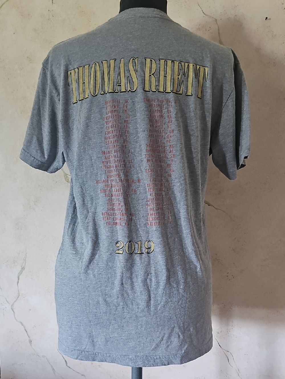 2019 Thomas Rhett Gray Concert TShirt Unisex Med Aint Nothin that Beer Cant Fix - Picture 3 of 12